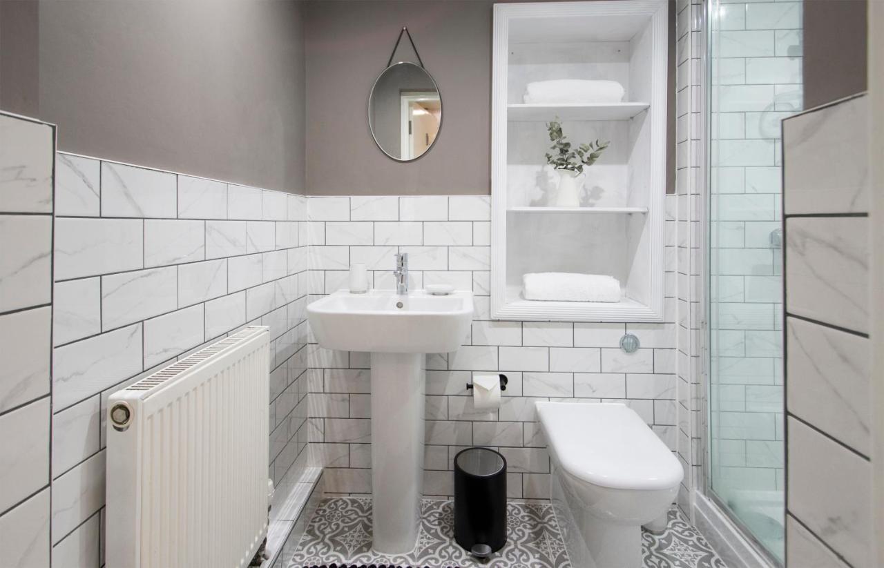 Modern Apartment In Leamington Spa City Centre Kültér fotó