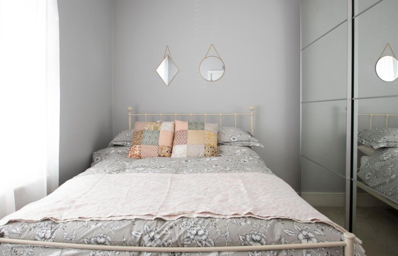 Modern Apartment In Leamington Spa City Centre Kültér fotó