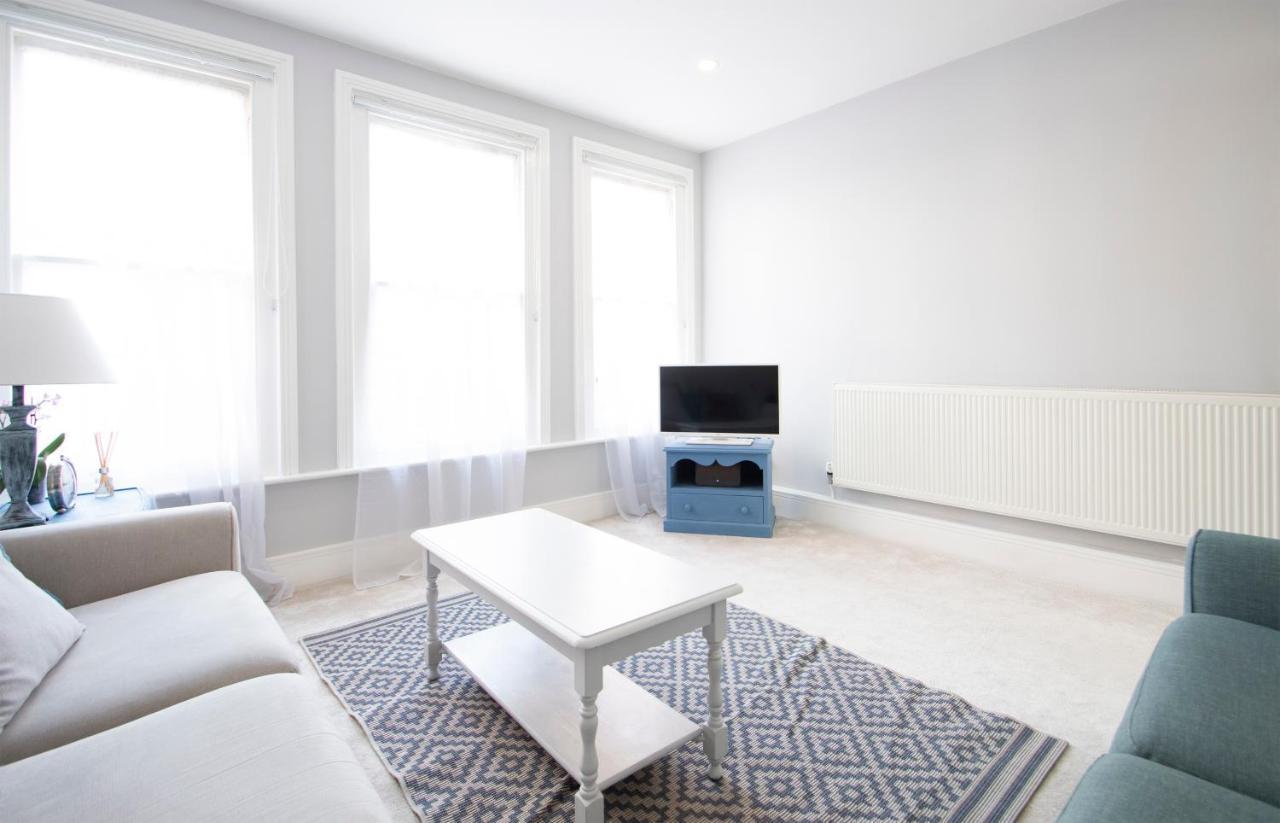 Modern Apartment In Leamington Spa City Centre Kültér fotó