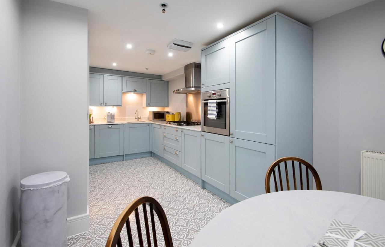 Modern Apartment In Leamington Spa City Centre Kültér fotó