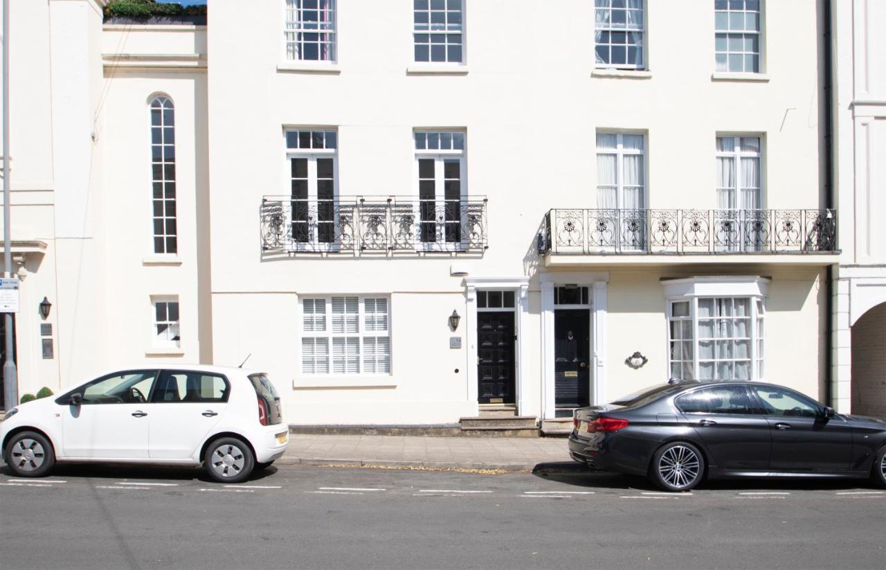 Modern Apartment In Leamington Spa City Centre Kültér fotó